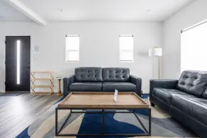 Luxurious Hideaway by SoFi w/ Free Parking - Image 3