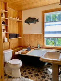 Cheerful Catskill Village Cottage - Image 4