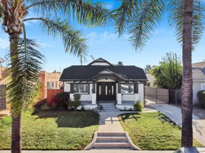 LA Home-Outdoor Space-Parking-USC-DTLA-SoFi-Crypto - Image 2