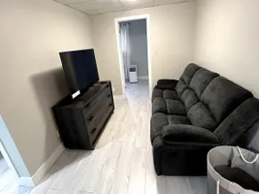 Two-bedroom deluxe apartment (Downtown) - Image 2