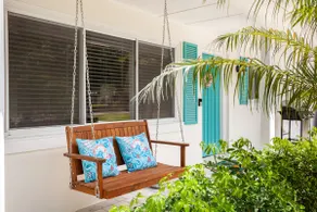 5 star! Private HM. 3mi to beach. Bright & Cheery - Image 2
