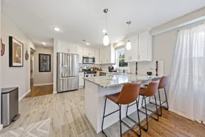Spacious 4BR Retreat Near NYC| Sleeps 12 - Image 2