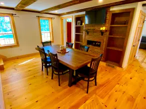 Spacious & Historic Farmhouse - Image 5