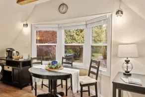 Adorable & Private Guest House on 5 Acres - Image 5