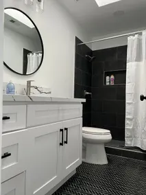 Sophisticated 3BR Home Near ONT & Trails - Image 3