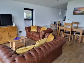 Silver Strand Chalets - Chalet 1 - Image 5