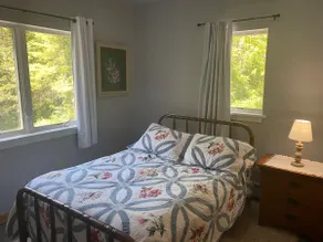 Saugerties 2 bedroom apartment in wooded setting - Image 5