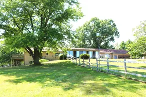 Water Trough Hill - Views of Lexington - Image 3
