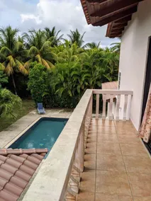 Villa with private pool in Tela – Casa Azalea - Image 3