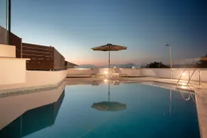 Serenity Villa 2 with Pool - Image 3