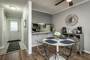 Fairfield Bay Gem w/ pool access and 4 Mi to Lake. - Image 3