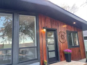 Updated Mid-Century Home, 1 block to Lake Pepin - Image 4