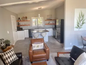 Updated Mid-Century Home, 1 block to Lake Pepin - Image 2