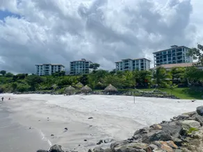 Lovely Beachfront Condo at Ensenada Beach - Image 2