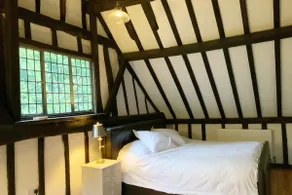 Delightful 4BD Home full of Flair Edenbridge Kent - Image 4