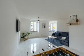 Apartment in the city center with free parking - Image 4