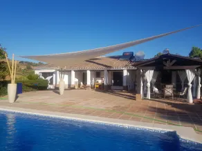 Quietly located dream finca with heated private pool - Image 2