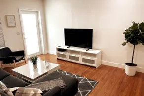 New Luxury home 2 bedrooms 1 bathroom in Miami FL - Image 4