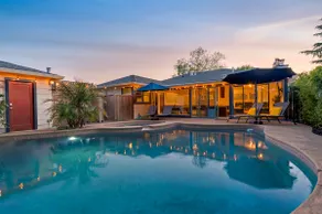 MidCentury Modern Wine Country Private Pool & Spa - Image 2