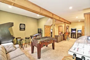Hidden Gem💎Large Ellicottville Chalet🍁Woods⛷ Hot Tub 🕹️ Arcade Fun 🔥Fire Pit - Image 5