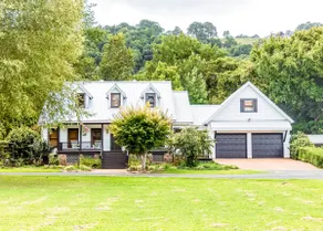 Newly Renovated White River Retreat, Sleeps 18 - Image 2
