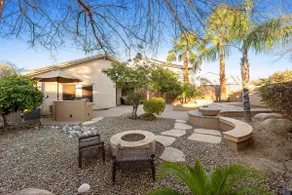 CUTE 3 bedroom home with outdoor kitchen, Sleeps 6 - Image 3