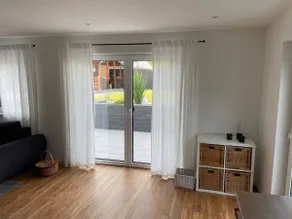 Beautiful apartment with terrace and garden view - Image 4