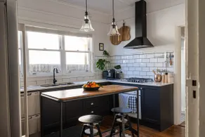 Blue Door Cottage @ Bowral - easy walk to town - Image 4