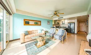 “Oceania” Great for Families! Steps from the Beach, Pool and Grocery store… - Image 2