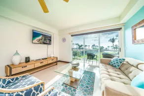 “Oceania” Great for Families! Steps from the Beach, Pool and Grocery store… - Image 4