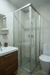 Bathrooms - Image 3