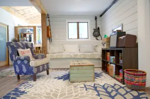Custom Farmhouse Style Bungalow Near Jay Peak - Image 5
