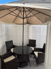 Ocean-Blk Cottage | 3 Bdrm 1 Bth | Deck |3 CarPark - Image 3