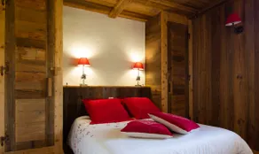 Apartment in Charming Chalet with Balneo Pool - Image 3