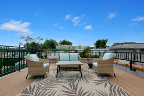 Beautiful and Comfortable 3 Bedrooms & 2 Bathroom - Image 3