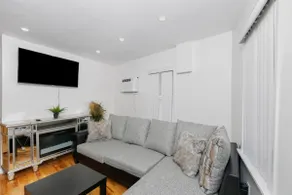 Beautiful and Comfortable 3 Bedrooms & 2 Bathroom - Image 5
