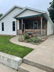 Relaxing, and spacious 2 bedroom 2 bathroom home - Image 4