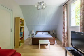 Accommodation near Le Mans, 24 Hours and La Flèche Zoo - Image 2