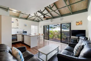 Main Stay + 50m to patrolled beach + pool + wifi - Image 3