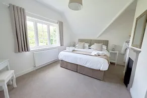 Secluded holiday cottage near the Wolds Way - Image 5