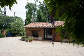 Bed and breakfast on the banks of the Tarn with pool - Image 5