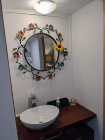 Cozy Ground Floor Efficiency Apt 4 Blks to Ocean - Image 3