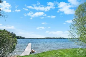 Cozy Cottage Chic on Otter Lake, Lombardy, Ontario - Image 2