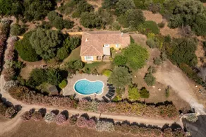 Charming villa with pool – 10 min from Calvi - Image 5