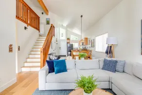 Modern Family Cabin - Fireplace, Wi-Fi, Ev Charger - Image 4