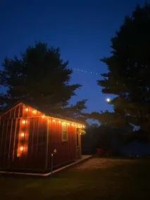 Cute Red Pine Bunkie with breathtaking water view - Image 3