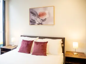 Classy & Spacious 2 Bedroom, 2 Bathroom (En Suite) - Image 5
