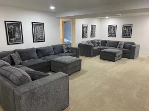 Nordic Valley Slope Side Ski-In Home, Indoor GYM - Image 2