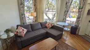 1BR in perfect Berkeley location -- patio & yard! - Image 5