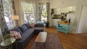 1BR in perfect Berkeley location -- patio & yard! - Image 4